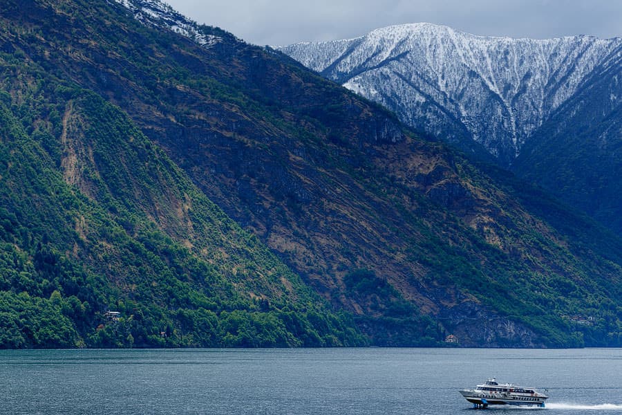 lake como wedding