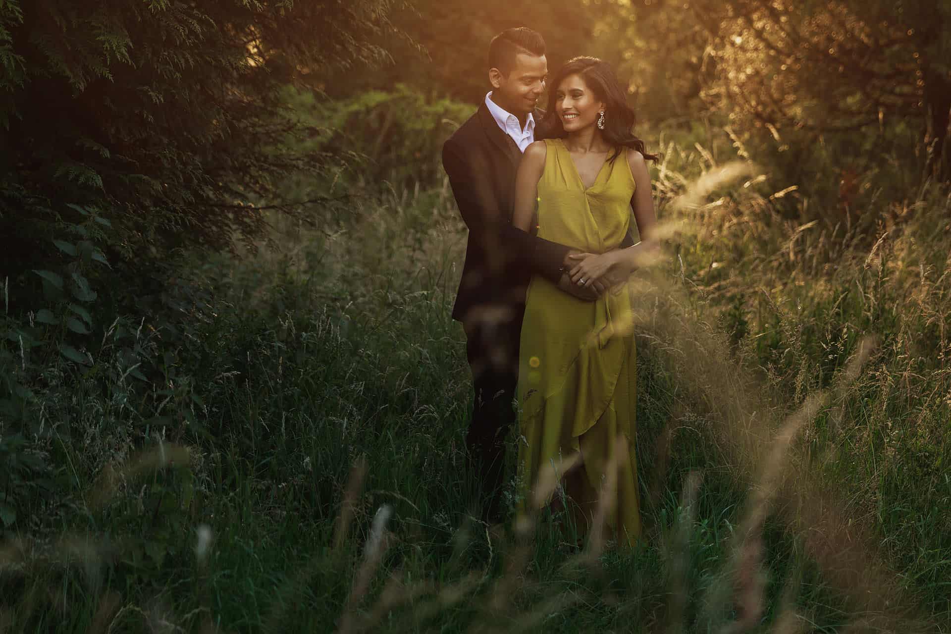english countryside pre wedding shoot