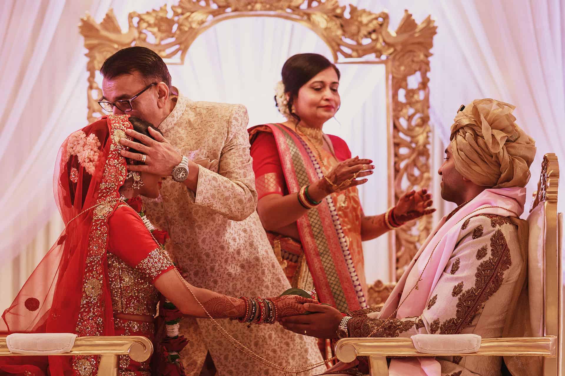 royal lancaster hindu wedding photography
