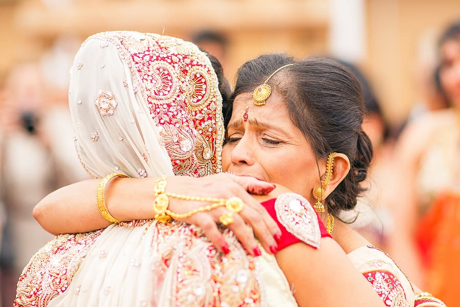 manor-of-groves | wedding | leaving ceremony