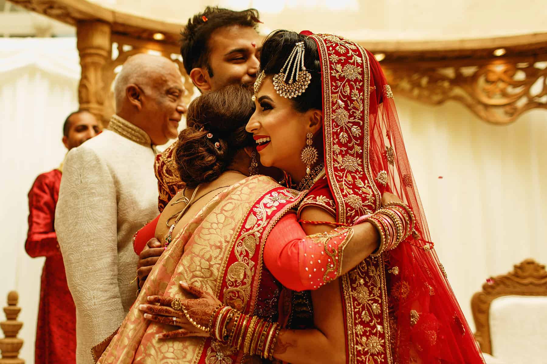 hilton waldorf hindu wedding photographer