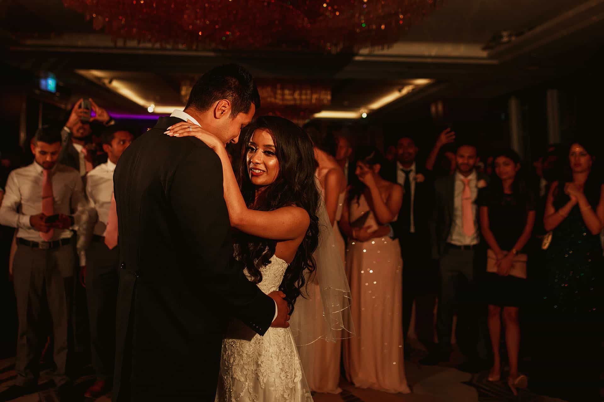 wedding photo the shard shangri la london
