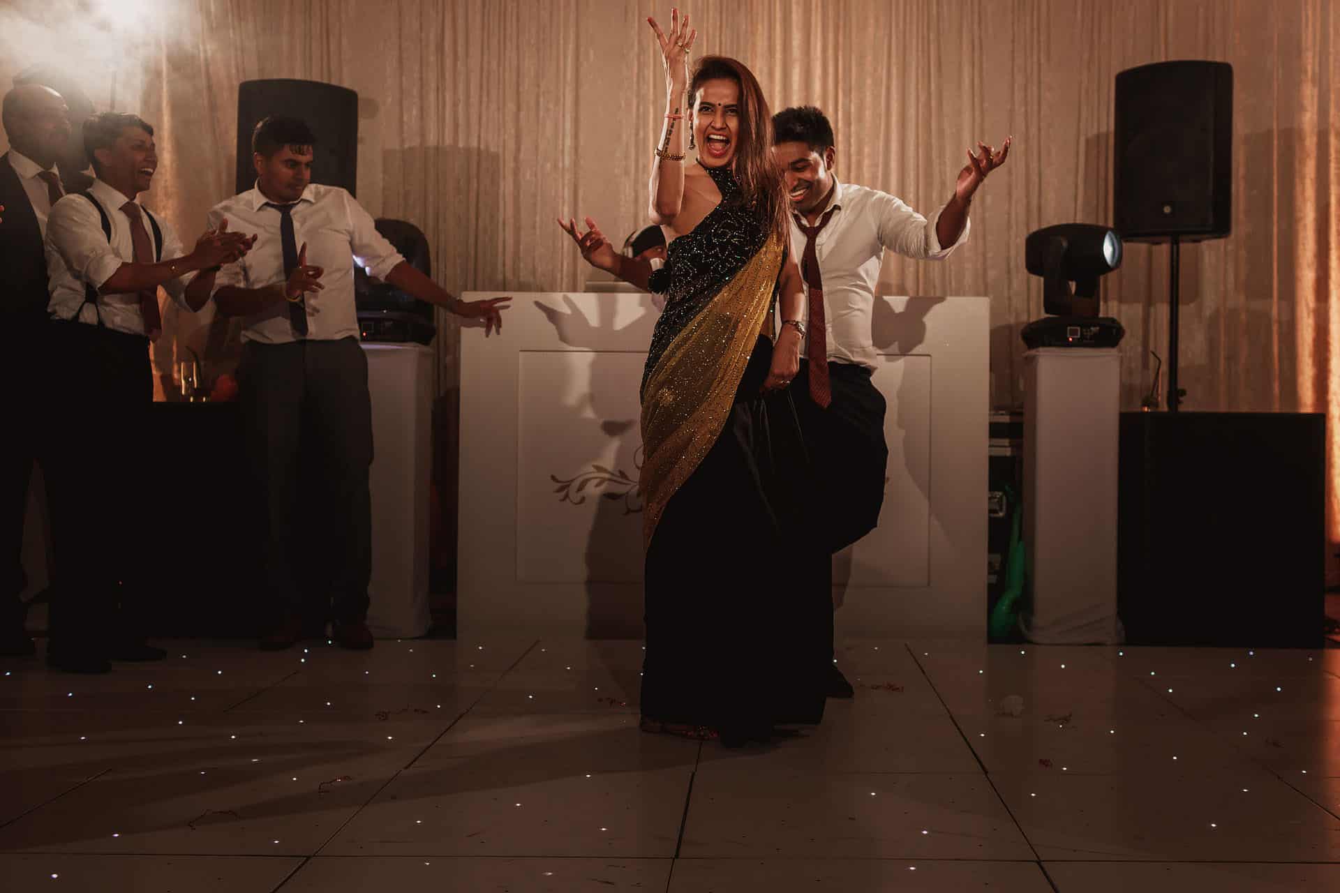 heythrop park tamil wedding photographer