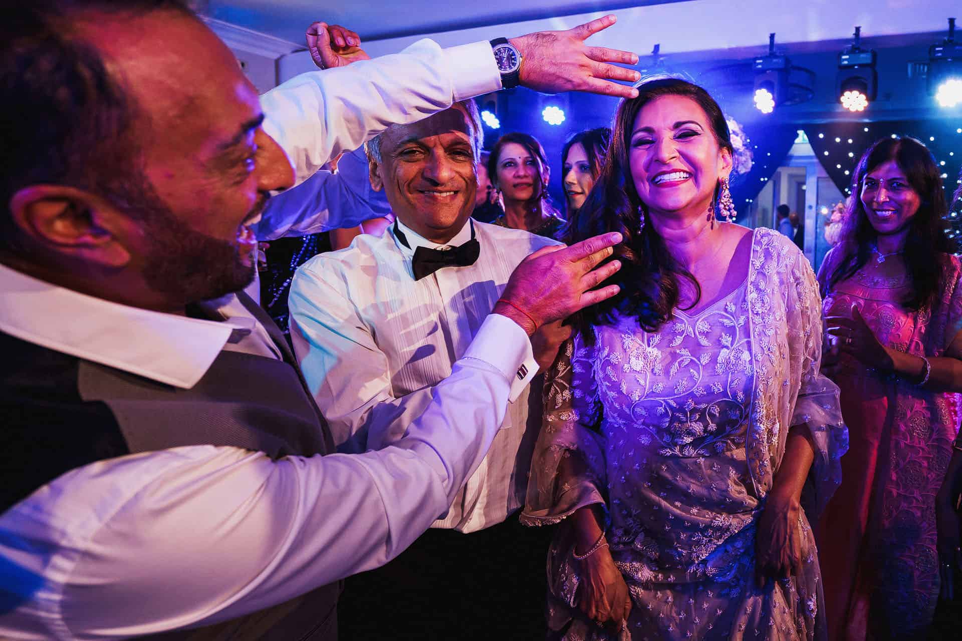 devere wokefield asian wedding photos