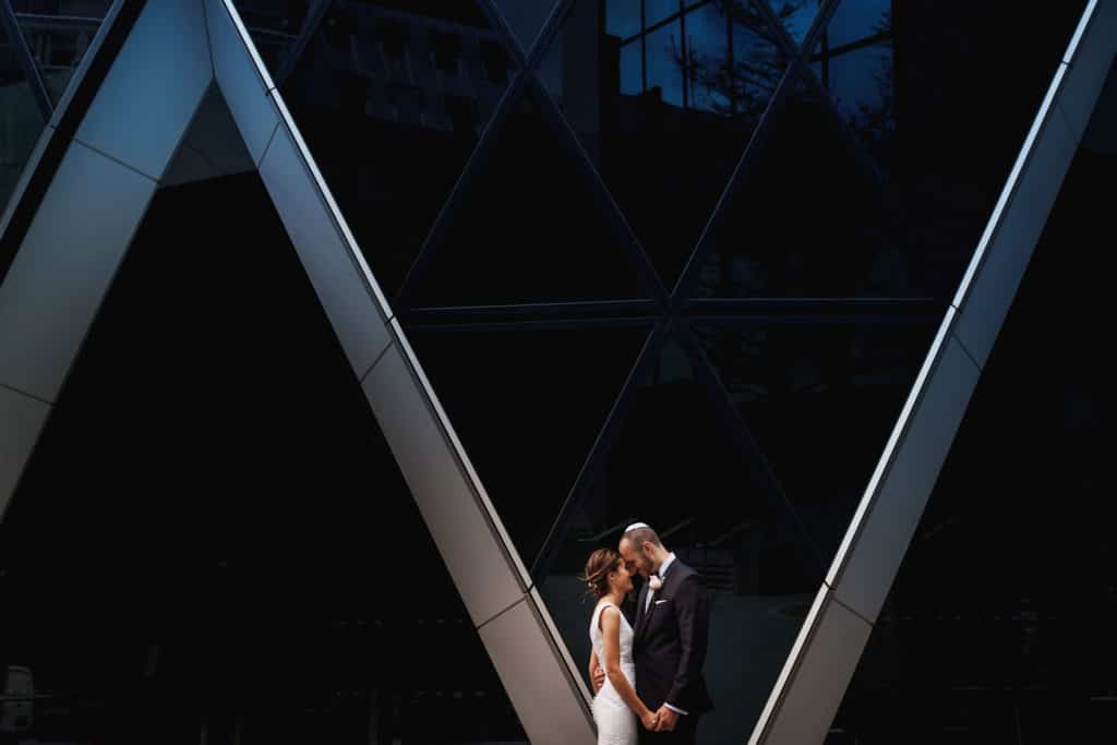 banking hall jewish wedding photographer