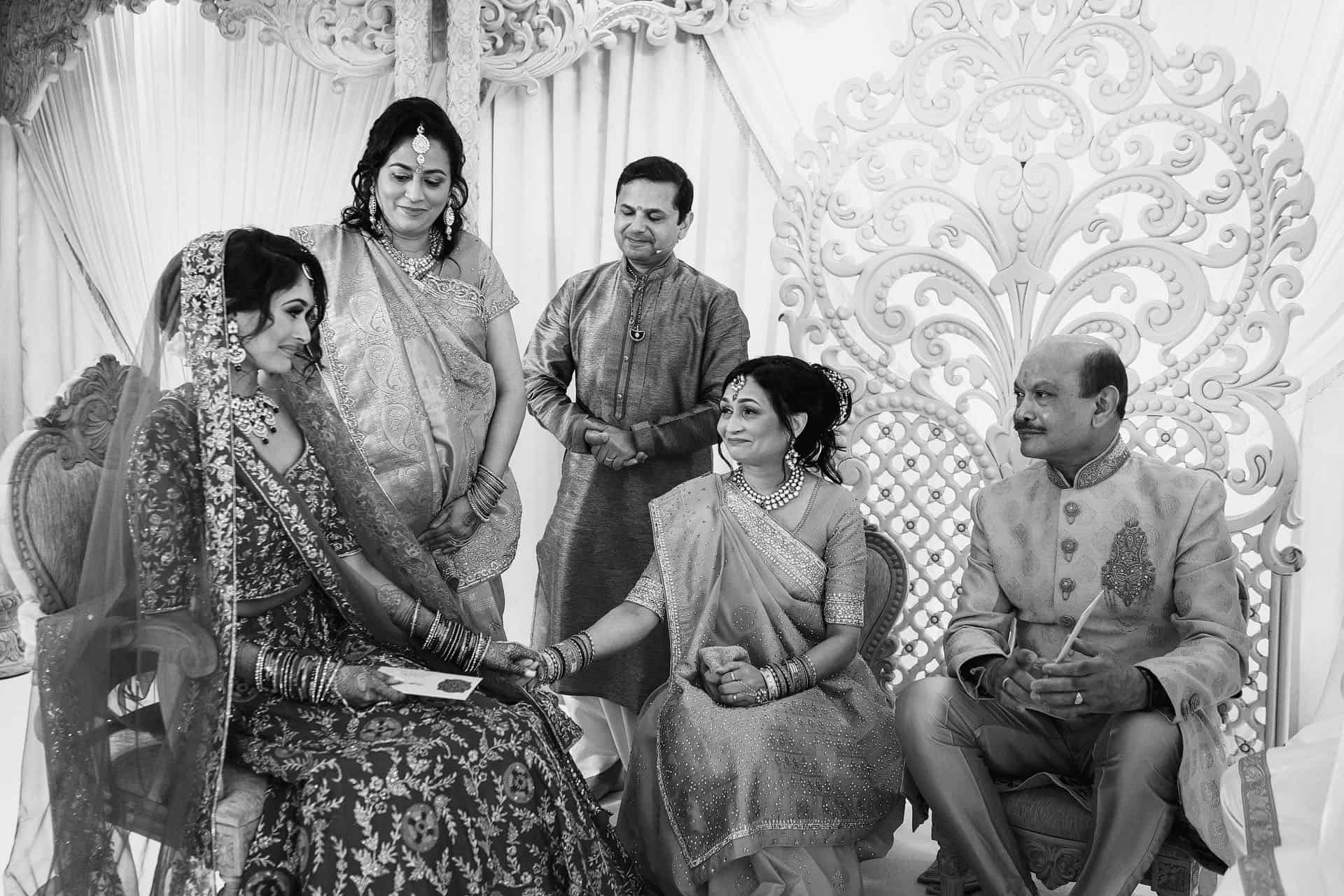 de vere wokefield indian wedding photos