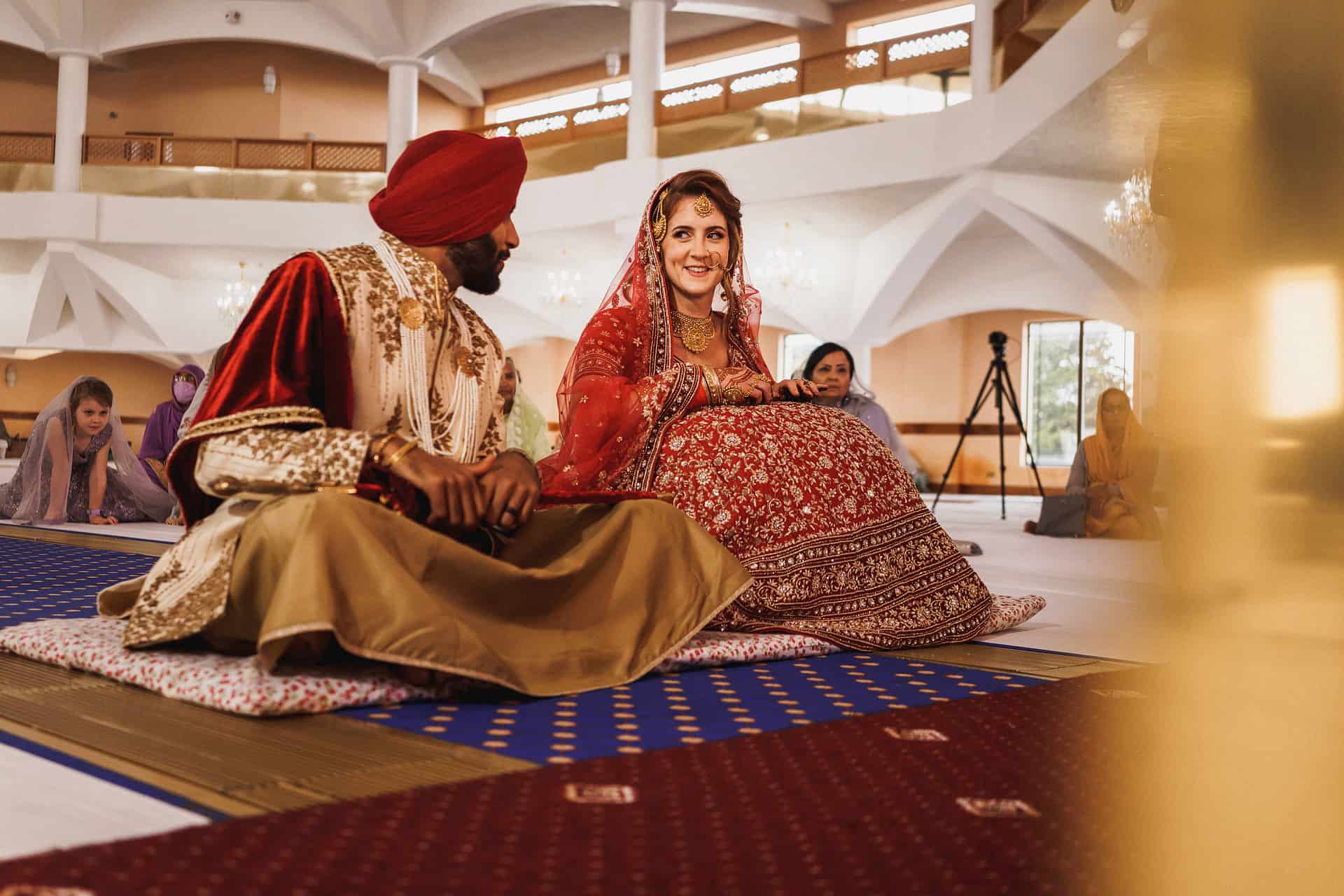 southall gurdwara sikh wedding photographer