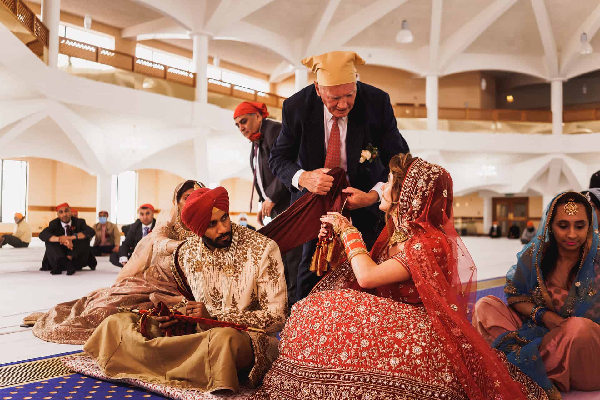southall gurdwara sikh wedding photographer