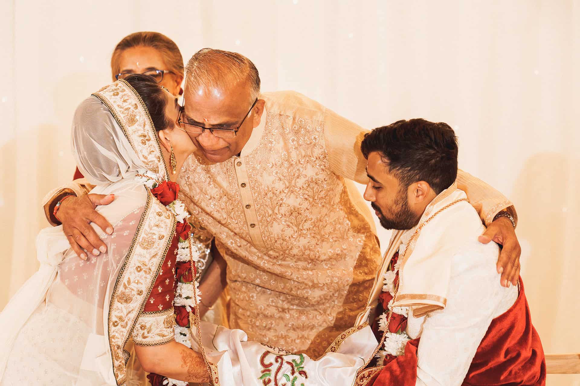 tewin bury farm indian wedding
