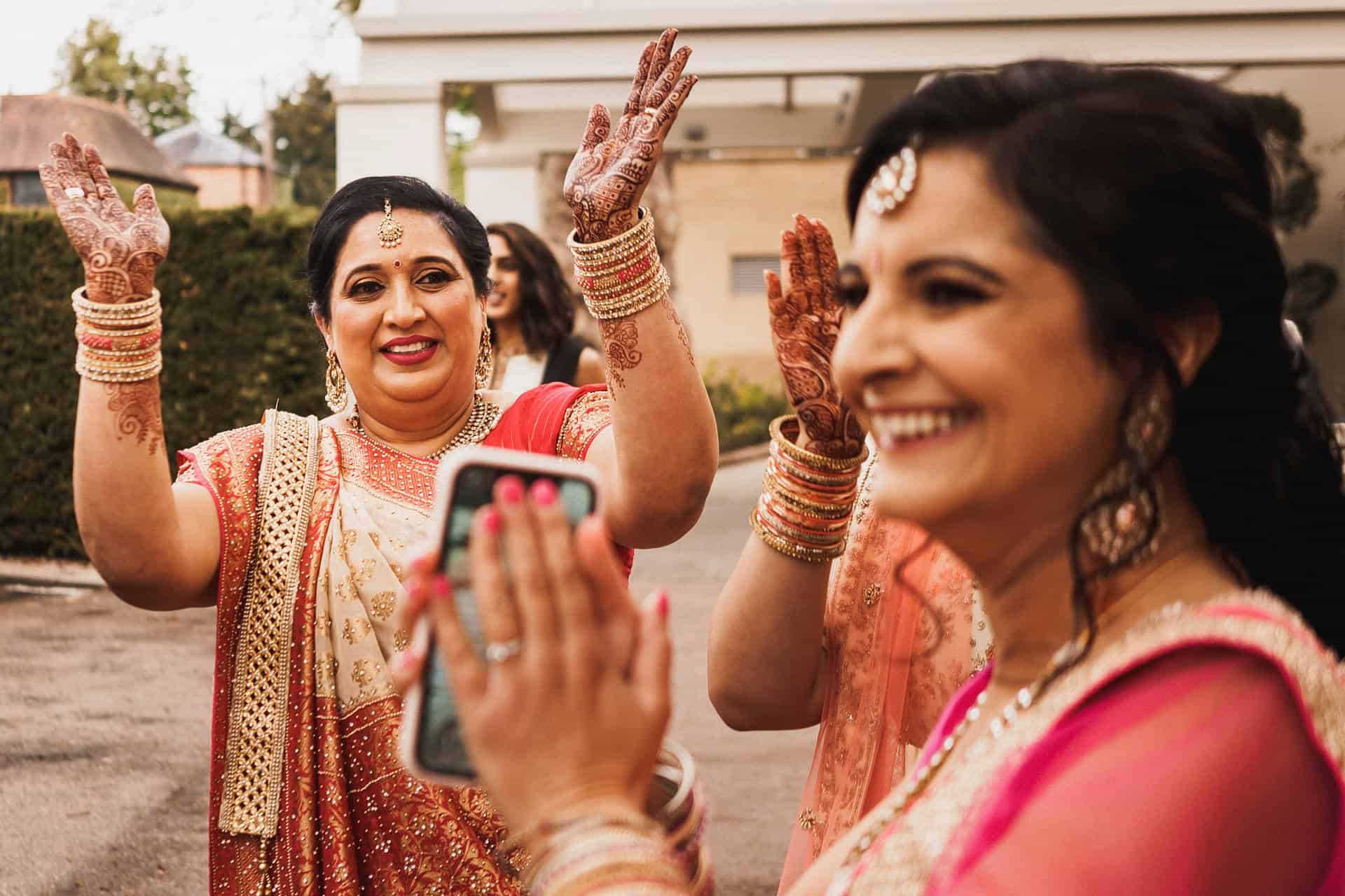 indian wedding photography sopwell house