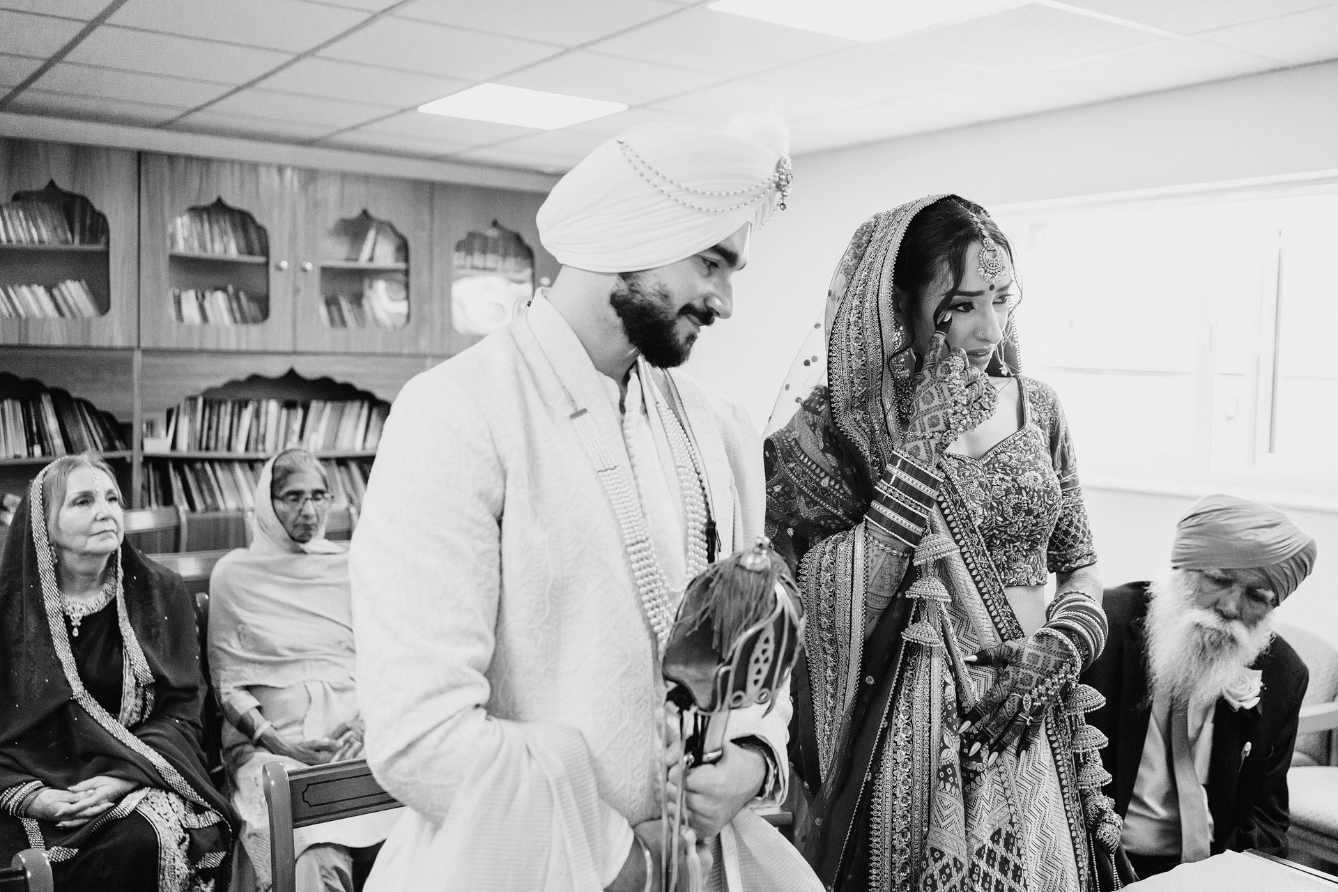guru nanak temple bedford wedding photos