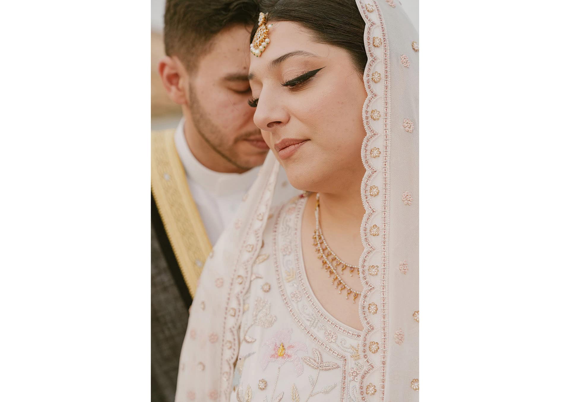 jumeirah muscat bay wedding photography