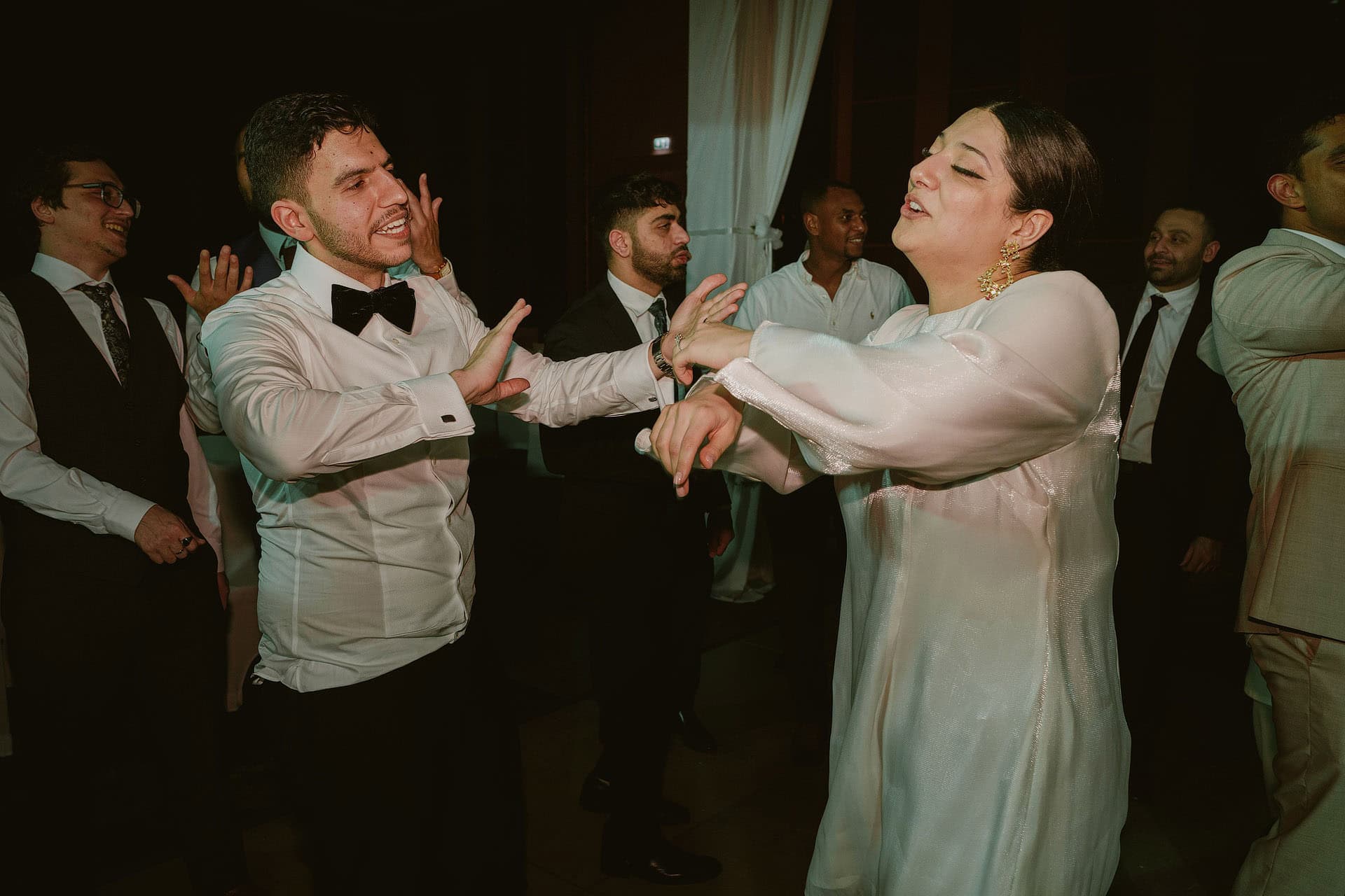 jumeirah muscat bay wedding photography