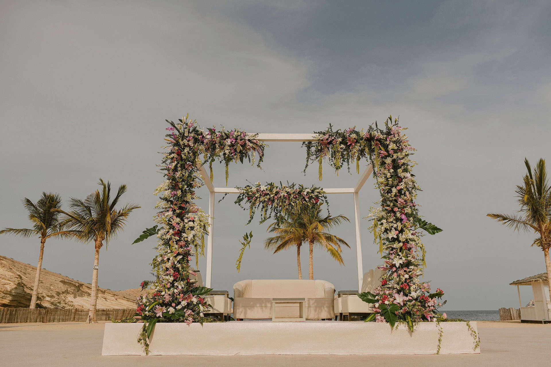 jumeirah muscat bay wedding photography